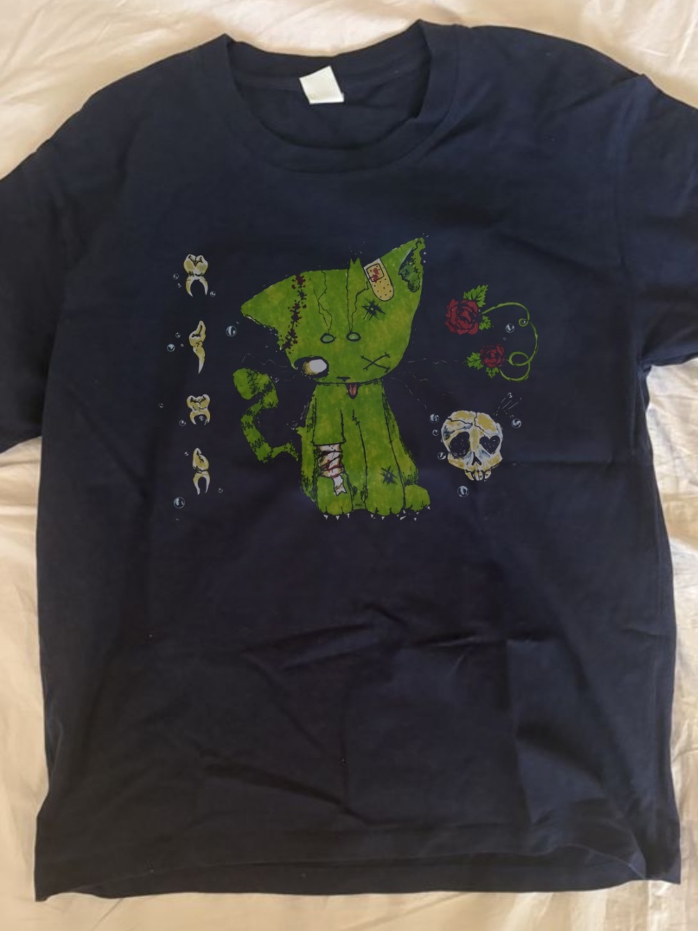 Gildan Black T‑Shirt with Green Zombie Cat Graphic